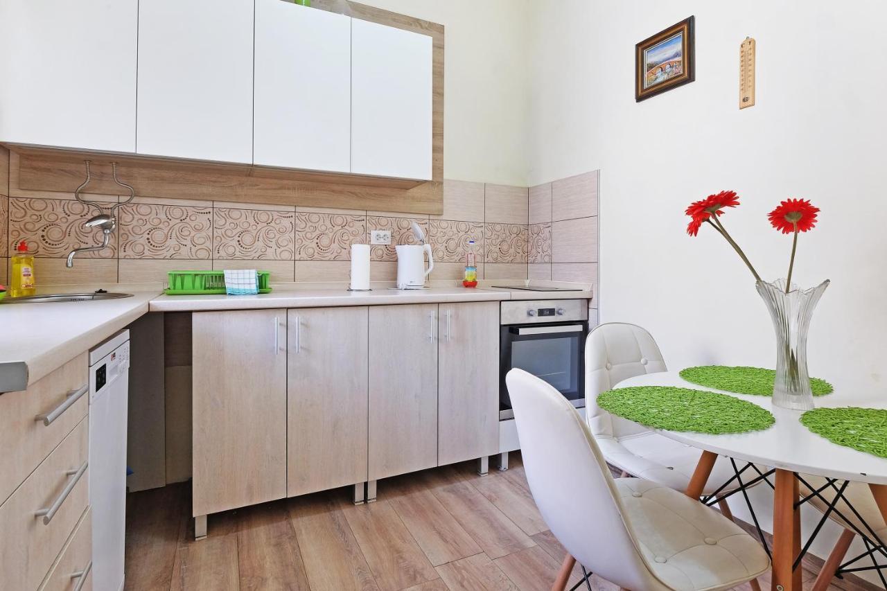 Apartment Paradise Sunny Home 베오그라드 외부 사진